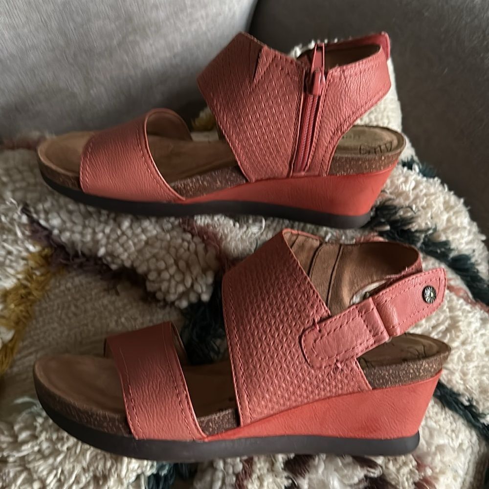 Cobb Hill Shona Slingback Sandal Wedge Shoes!